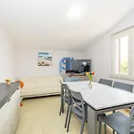 Ferienhaus Oltremare Lascari